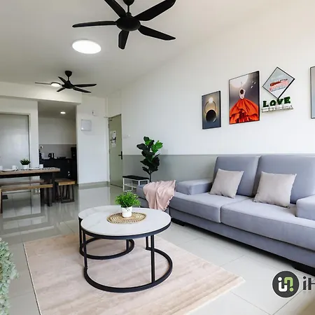 Bali Residence Malacca Premium By I Housing Exterior photo