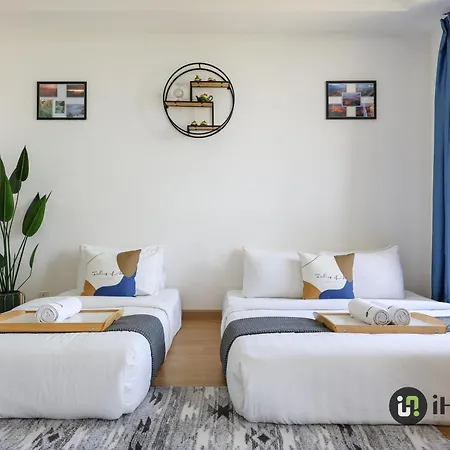Bali Residence Malacca Premium By I Housing Exterior photo